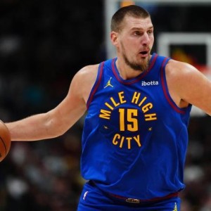 彩票走势图-美媒NBA首月评奖：约基奇MVP 库詹杜分列一二三阵